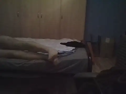 Snapshot of bdsmfreaks12 chatting on 12-03-25, 01:24 bdsmfreaks12 online show from 12-03-25, 01:24