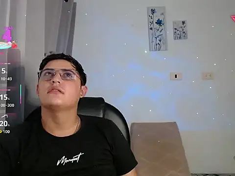 yesitwink  online show from 03-11-26, 02:39