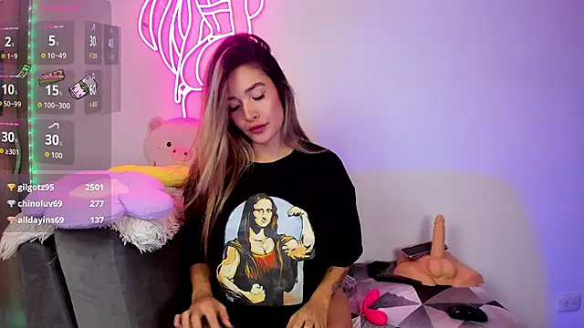 Lovejuana  online show from 10-05-25, 10:18