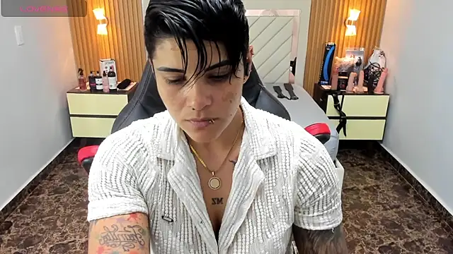 KAROLLJONES1 online show from 09-18-25, 02:35