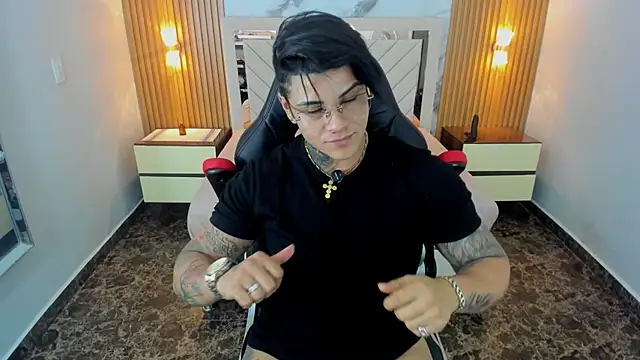 KAROLLJONES1 online show from 06-11-26, 12:32