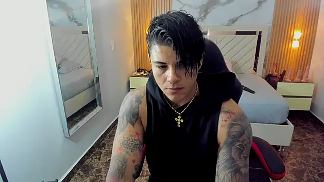 KAROLLJONES1 online show from 07-11-26, 12:30