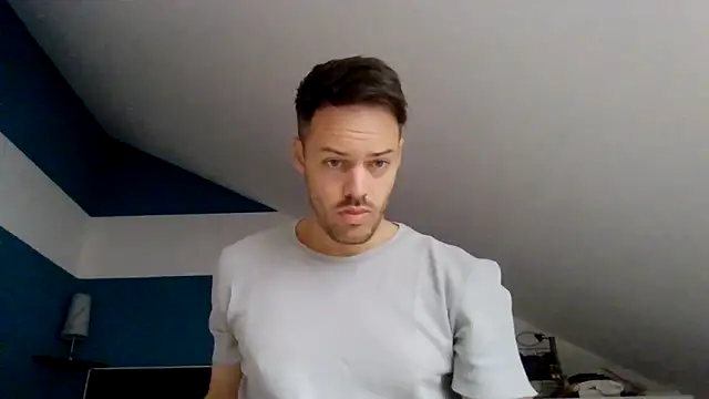 Snapshot of bigcockjohnxxxxx chatting on 10-10-25, 07:51 bigcockjohnxxxxx online show from 10-10-25, 07:51