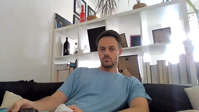 Snapshot of bigcockjohnxxxxx chatting on 10-16-25, 12:17 bigcockjohnxxxxx online show from 10-16-25, 12:17