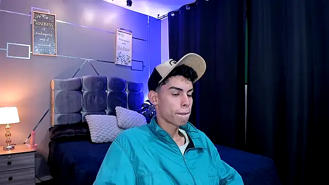 Room 69x online show from 09-11-25, 02:17