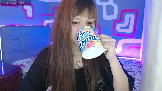 Snapshot of zara_erotik chatting on 09-27-25, 11:37 zara erotik online show from 09-27-25, 11:37