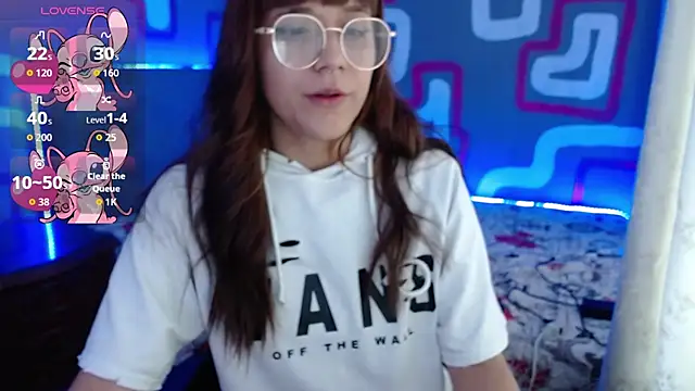 Snapshot of zara_erotik chatting on 10-11-25, 11:42 zara erotik online show from 10-11-25, 11:42