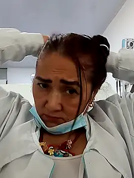 linda luna29 online show from 09-27-25, 03:06