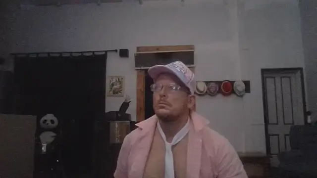 Pussyismyfavoritetaste online show from 04-19-26, 01:10