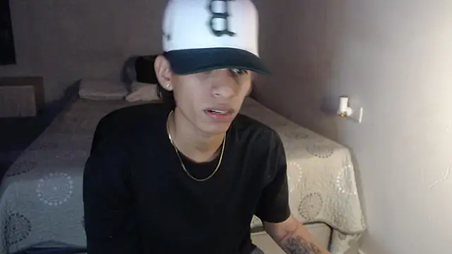 Snapshot of sung_yol chatting on 09-18-25, 11:51 sung yol online show from 09-18-25, 11:51