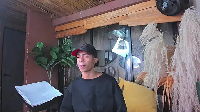 AlanCutee online show from 11-24-25, 11:54