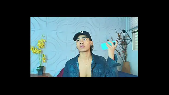 AlanCutee online show from 06-05-26, 12:55