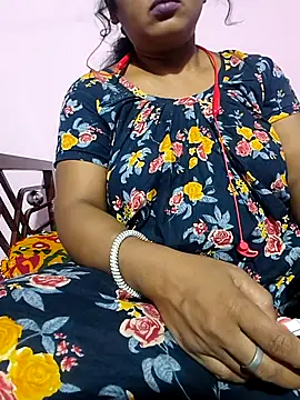 Cute-Swewty online show from 11-02-25, 01:13