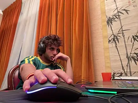 Lapatrona  online show from 03-24-26, 06:24