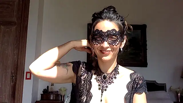 Snapshot of venuslibre chatting on 04-25-26, 02:47 venuslibre online show from 04-25-26, 02:47