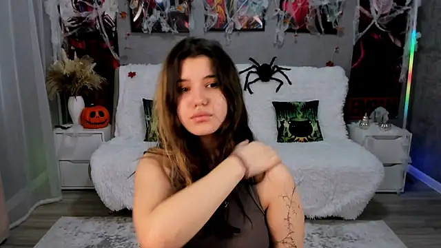 AnoraDark online show from 11-06-25, 12:28