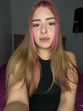 Nahomy cm online show from 07-24-26, 03:59
