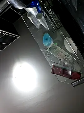 Anayssa  online show from 11-16-25, 09:04