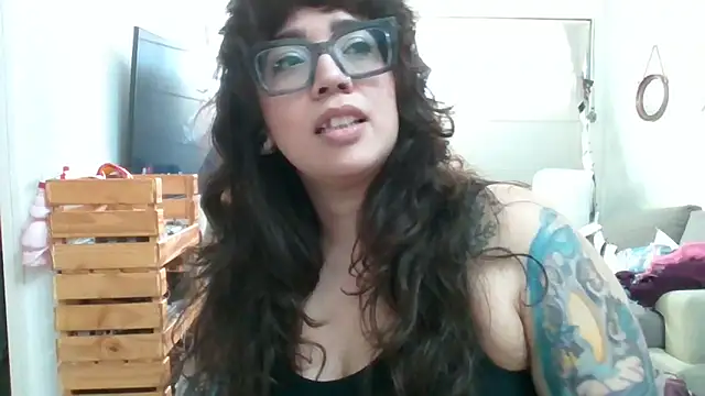 GypsyMamacita online show from 09-16-25, 05:58