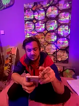 3615-ULLA online show from 12-18-25, 10:27