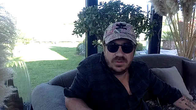 3615-ULLA online show from 04-20-26, 07:44