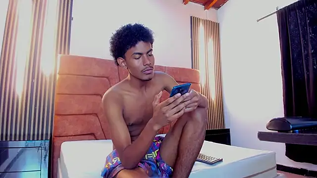 FYKMOR 1 online show from 11-25-25, 07:47