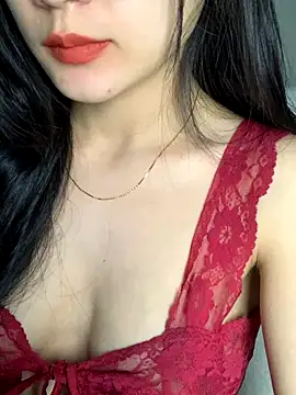    Lily    online show from 09-10-25, 04:18