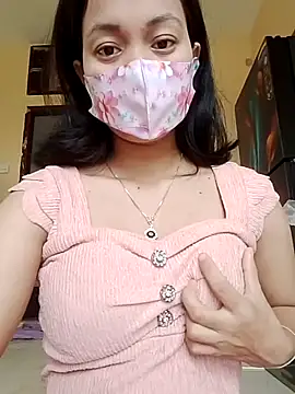 Snapshot of Sweet_Bindika07 chatting on 09-10-25, 03:06 Sweet Bindika07 online show from 09-10-25, 03:06