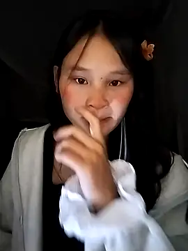 Snapshot of saronla_03 chatting on 09-26-25, 03:27 saronla 03 online show from 09-26-25, 03:27