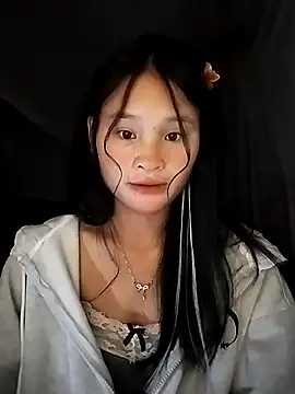 Snapshot of saronla_03 chatting on 09-29-25, 02:00 saronla 03 online show from 09-29-25, 02:00
