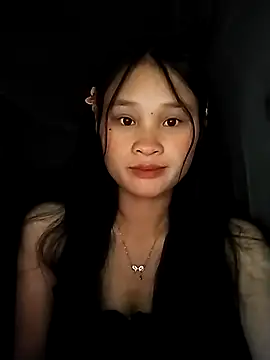 Snapshot of saronla_03 chatting on 10-03-25, 03:20 saronla 03 online show from 10-03-25, 03:20