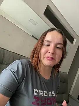 m0ranguinh0s2 online show from 06-06-26, 04:12
