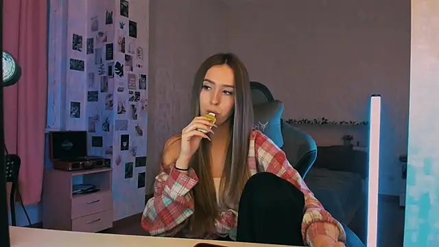 yourrdanceteacher online show from 11-27-25, 07:38