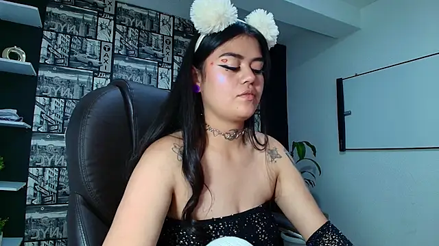 Snapshot of Mia_Morelli_ chatting on 09-26-25, 05:00 Mia Morelli online show from 09-26-25, 05:00