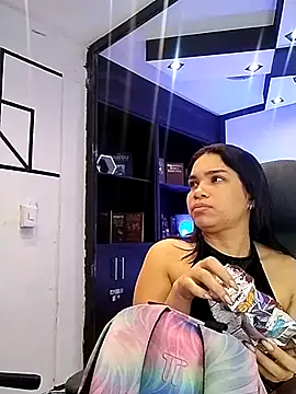 SamaraAnders  online show from 03-07-26, 05:04