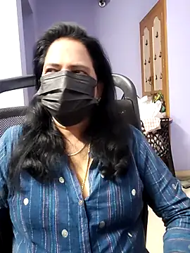 mallu-lover online show from 09-15-25, 04:07