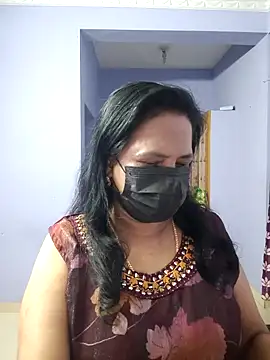 mallu-lover online show from 09-29-25, 01:11