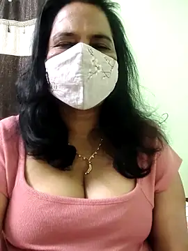 mallu-lover online show from 02-01-26, 09:30