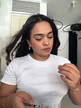 alana dantes online show from 11-02-25, 03:03