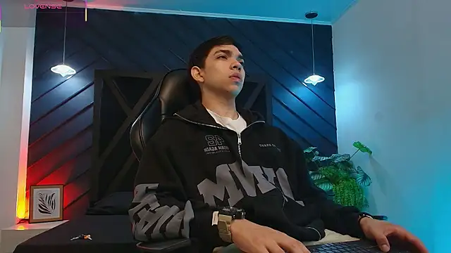 Eryonbradley online show from 03-05-26, 11:28