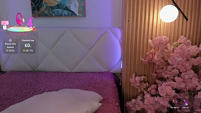 veronica hill  online show from 04-06-26, 03:04