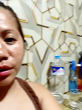 Snapshot of Cute-Jacky chatting on 04-14-26, 01:06 Cute-Jacky online show from 04-14-26, 01:06