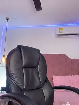 Velveet x online show from 11-27-25, 11:23