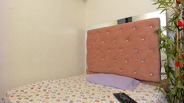 JulianaCarter online show from 02-28-26, 08:10