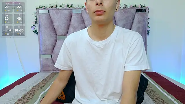 Snapshot of lana_and_liam_ chatting on 10-19-25, 10:16 lana and liam online show from 10-19-25, 10:16