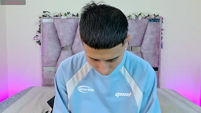 Snapshot of lana_and_liam_ chatting on 11-08-25, 10:37 lana and liam online show from 11-08-25, 10:37