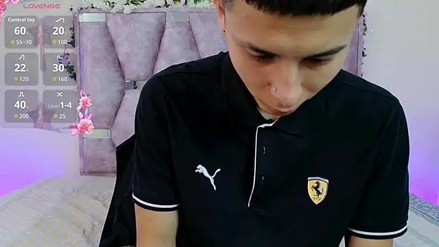 Snapshot of lana_and_liam_ chatting on 11-28-25, 09:34 lana and liam online show from 11-28-25, 09:34