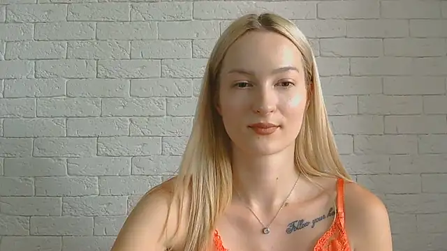 Snapshot of Alice_Sweet_01 chatting on 07-07-26, 11:36 Alice Sweet 01 online show from 07-07-26, 11:36