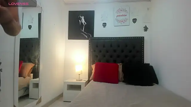 ScarlettVell online show from 10-30-25, 07:36