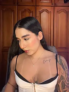 KaditaNavarro online show from 03-21-26, 11:41